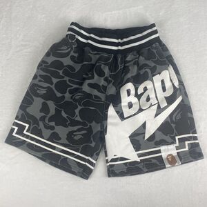 A Bathing Ape Bermuda Shorts Kids Boys Large Gray Camo Logo Pockets Casual